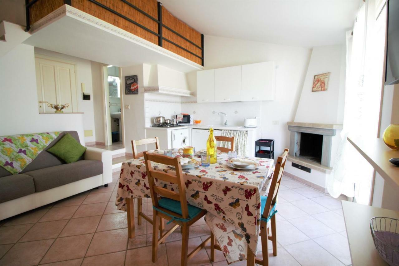 Holidaycasa Romano - Vacanza Nel Cuore Di Sperlonga Extérieur photo