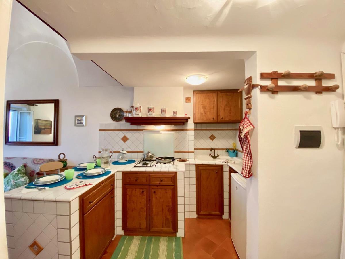 Holidaycasa Romano - Vacanza Nel Cuore Di Sperlonga Extérieur photo